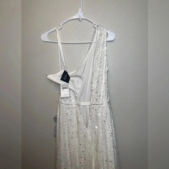 Mac Duggal 10825 Sequin One Shoulder High Low Gown SZ 6 White - Picture 7 of 11